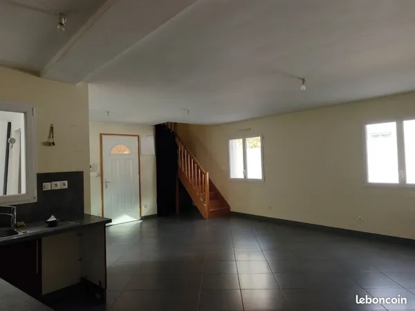 Belle maison 115 m2 quartier chu angers
