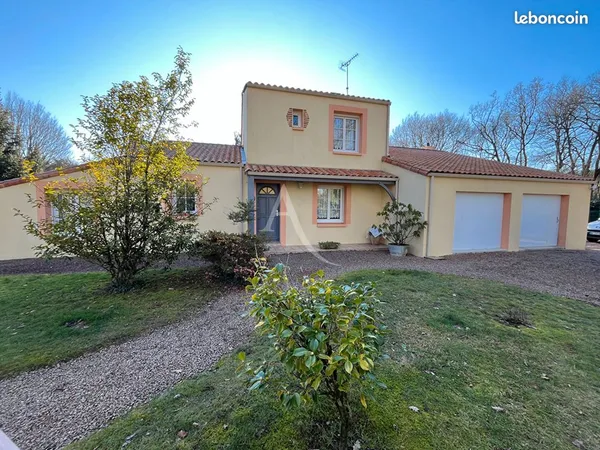 Maison 6 pièces 156 m²