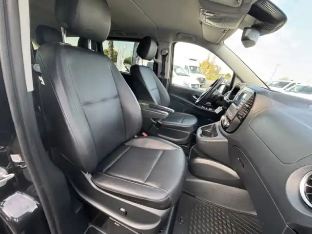 Mercedes Vito 119 cdi 4x4 mixto long select — photo 14