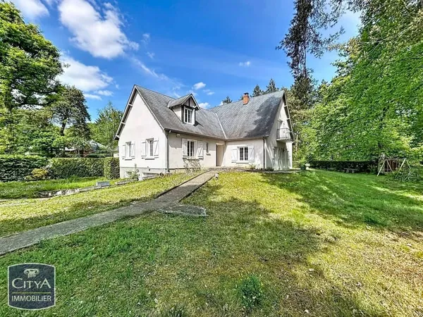 Maison Vente Orléans 10p 216m² 397500€