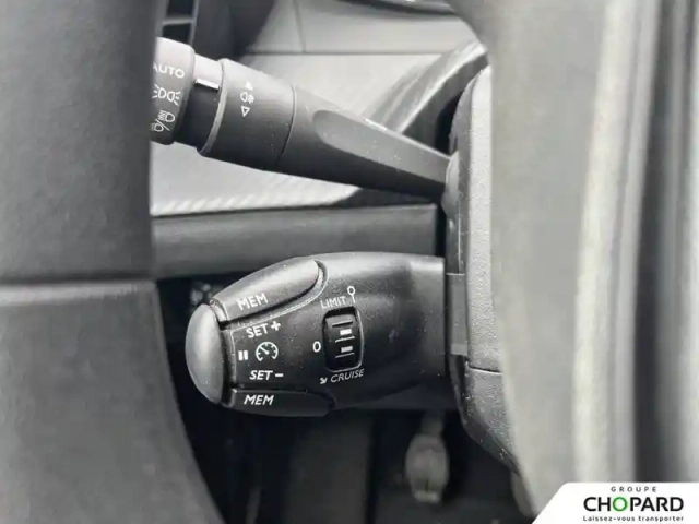 Peugeot 208 puretech 75 s&amp;s bvm5 — photo 54