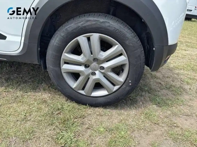 Dacia Sandero tce 110 — photo 11