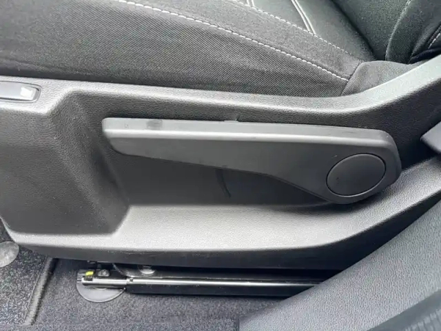 Dacia Duster eco-g 100 4x2 — photo 26