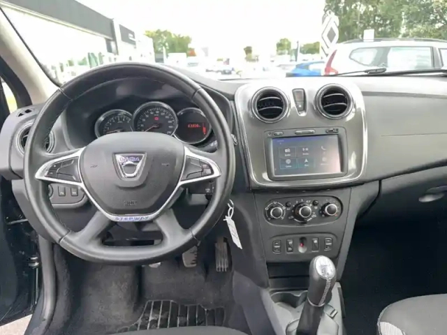 Dacia Sandero tce 90 — photo 10