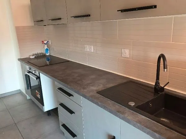 Grand Appartement lumineux 87 m² - 3 chambres + salon - Centre Bourg-en-Bresse, 87 m²