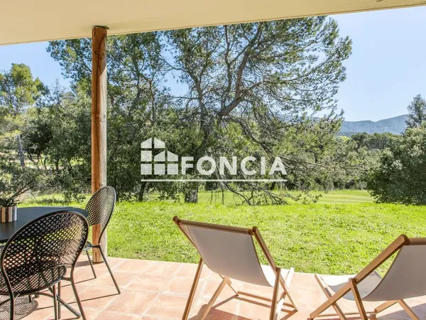 Exclusivité FONCIA, T2 bis de 45.64 m2 + terrasse de 16.16 m2
