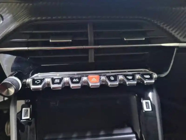Peugeot 208 bluehdi 100 s&amp;s bvm6 — photo 45