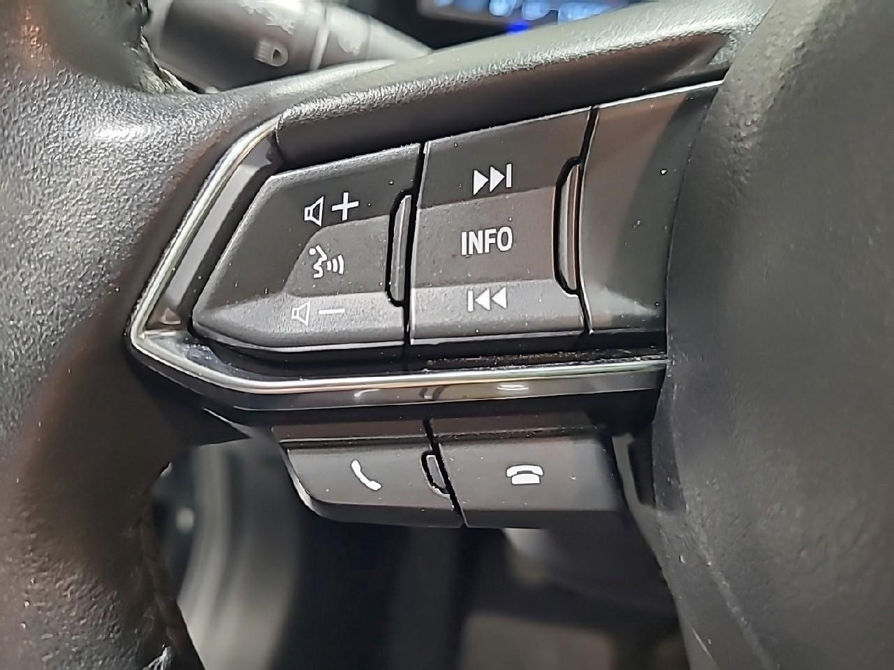 Mazda 2 2 1.5l e-skyactiv g m hybrid 90ch exclusive-line — photo 25