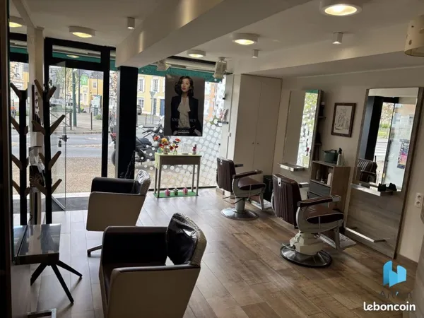 Salon de coiffure 60 m² Changé