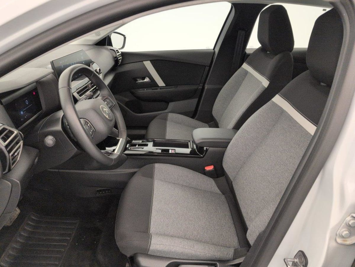 Citroën C4 — photo 15