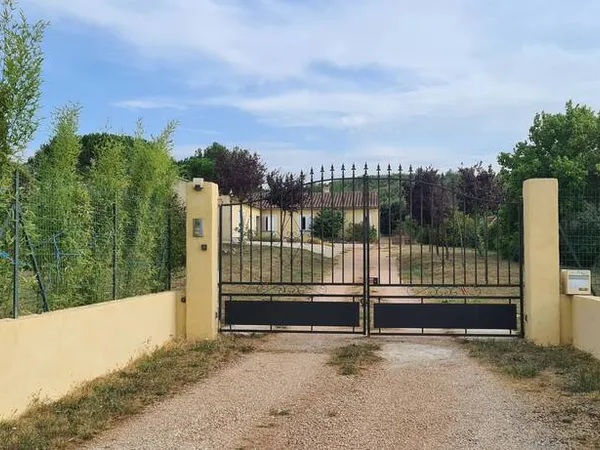 Maison 6 pièces 200 m²