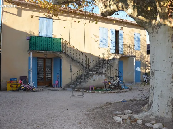 F3 49m² Libre au 18/09/26 2 Chambres + Parking + Espace Extérieur 670 CC
