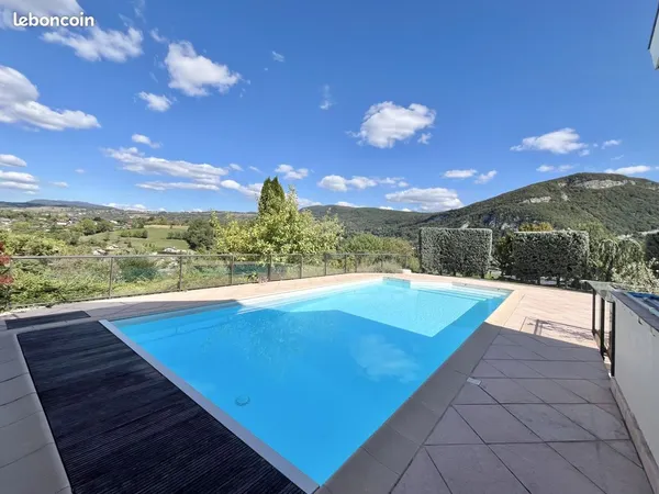 Villa 5 pièces 149 m²