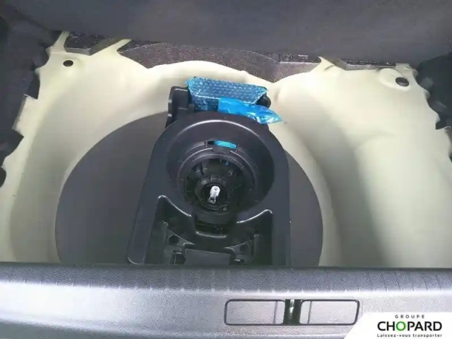 Peugeot 208 puretech 100 s&amp;s bvm6 — photo 24