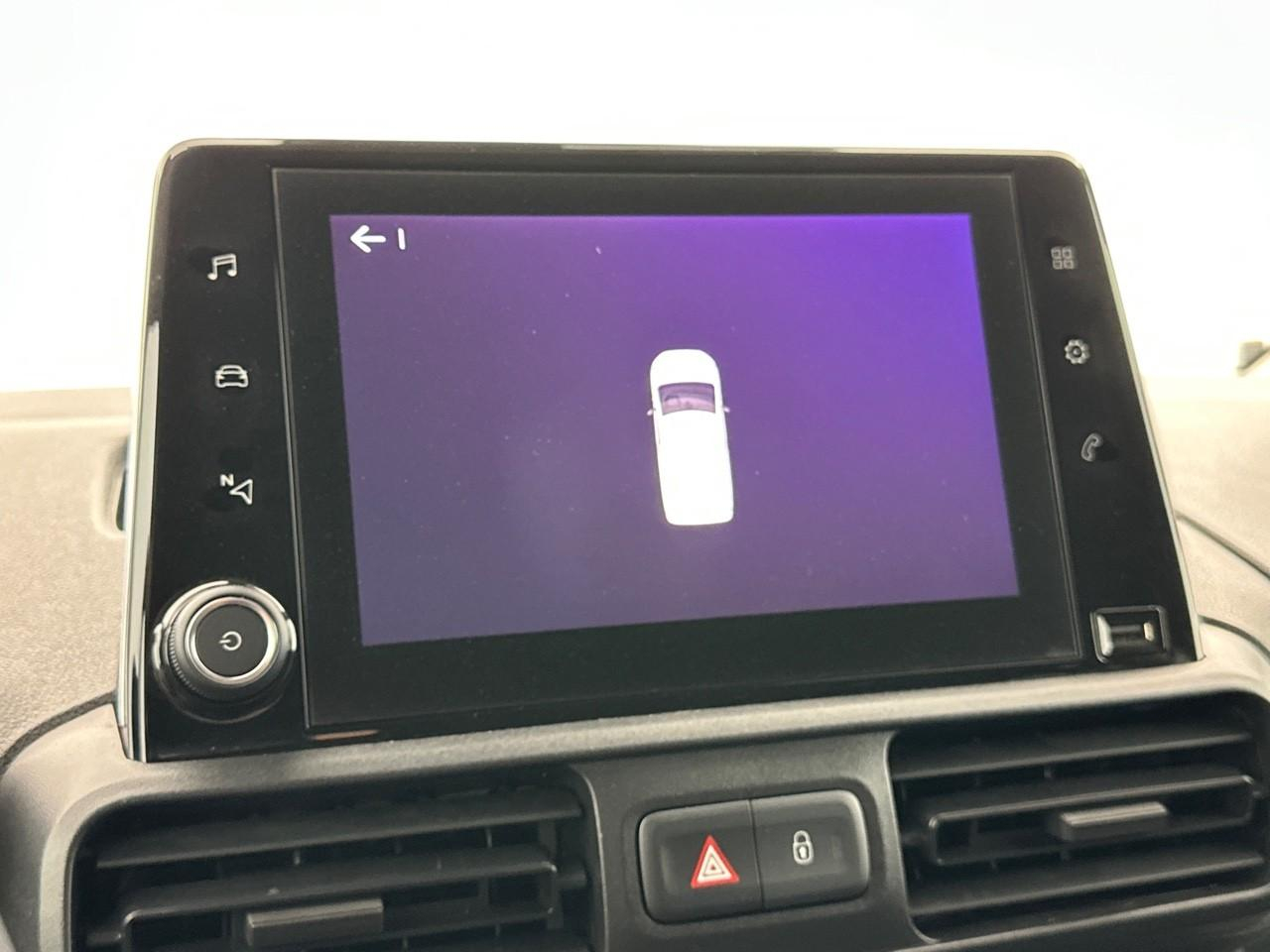 Citroën Berlingo van m 650 bluehdi 100 s&s bvm6 driver — photo 26