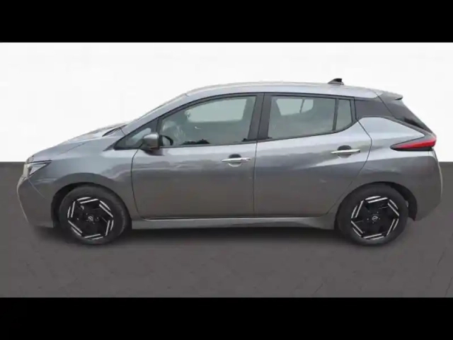 Nissan Leaf 150ch 40kwh acenta 22 — photo 8