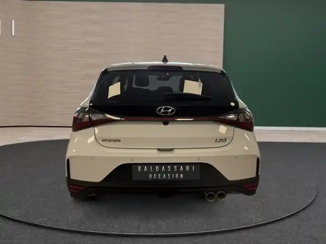 Hyundai I20 1.0 t-gdi 100 dct-7 hybrid 48v — photo 4