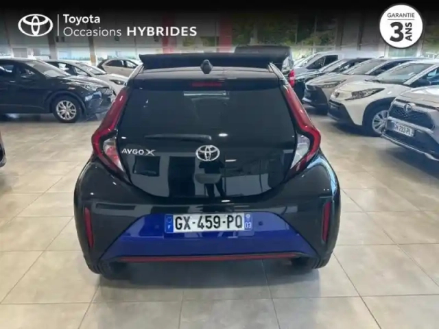 Toyota Aygo X 1.0 vvt-i 72ch air design pack zen — photo 13