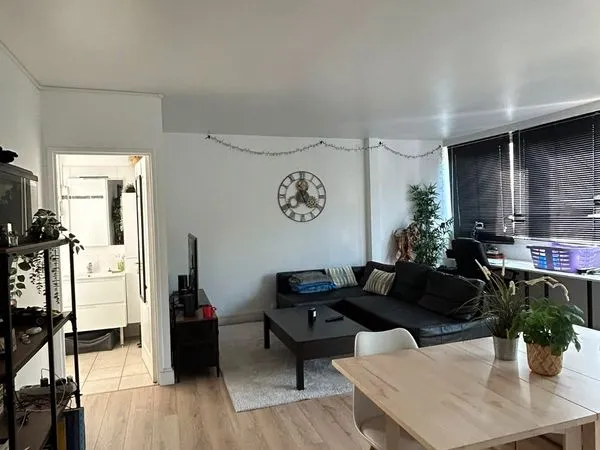 Appartement 2 pieces 56 m2
