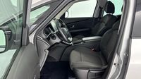 Renault Grand Scénic 1.3 TCe 140ch Business 7 places - 21 — photo 12