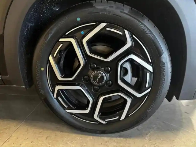 Byd Dolphin 204ch - 60,4 kwh design — photo 5