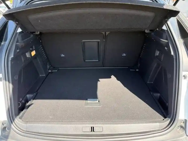 Peugeot 3008 1.2 puretech 130ch s&amp;s eat6 — photo 6