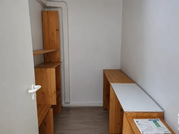 Bureaux 63 m²
