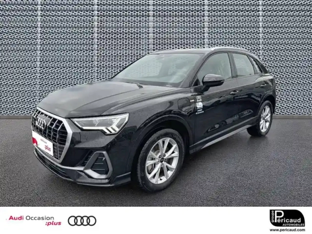 Audi Q3 45 tfsie 245 ch s tronic 6 — photo 1