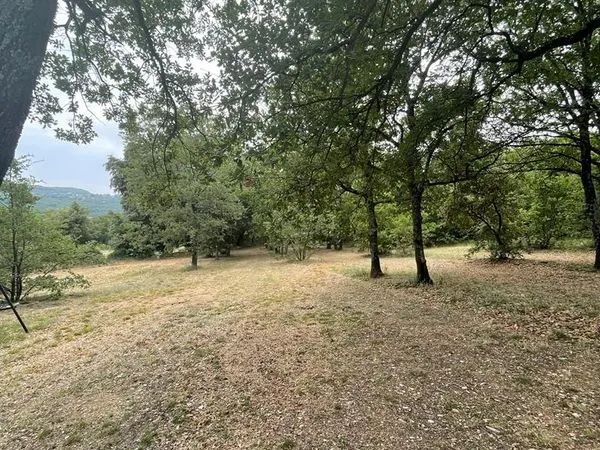 Maison de campagne avec vue à Apt