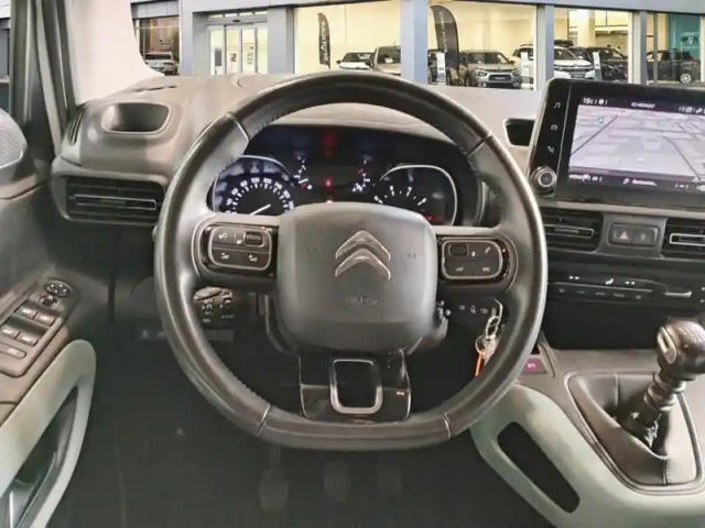 Citroën Berlingo taille m bluehdi 130 s&amp;s bvm6 shine — photo 12