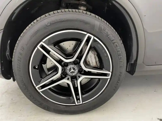 Mercedes Glc 300 e 9g-tronic 4matic — photo 18