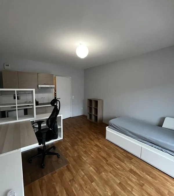 Photo 2