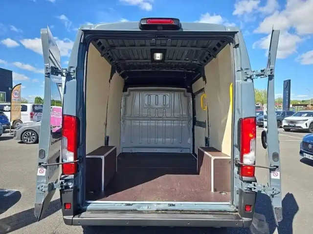 Peugeot Boxer fgn 3.5 t l2h2 140 s&amp;s bva8 — photo 6
