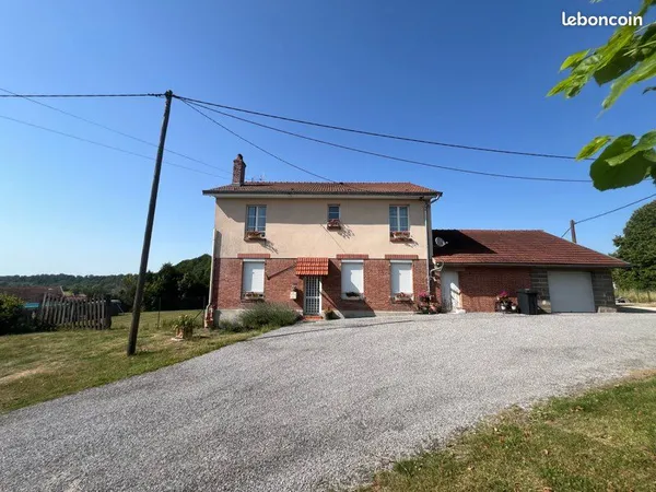 Maison de 148, 16 m2 à vendre