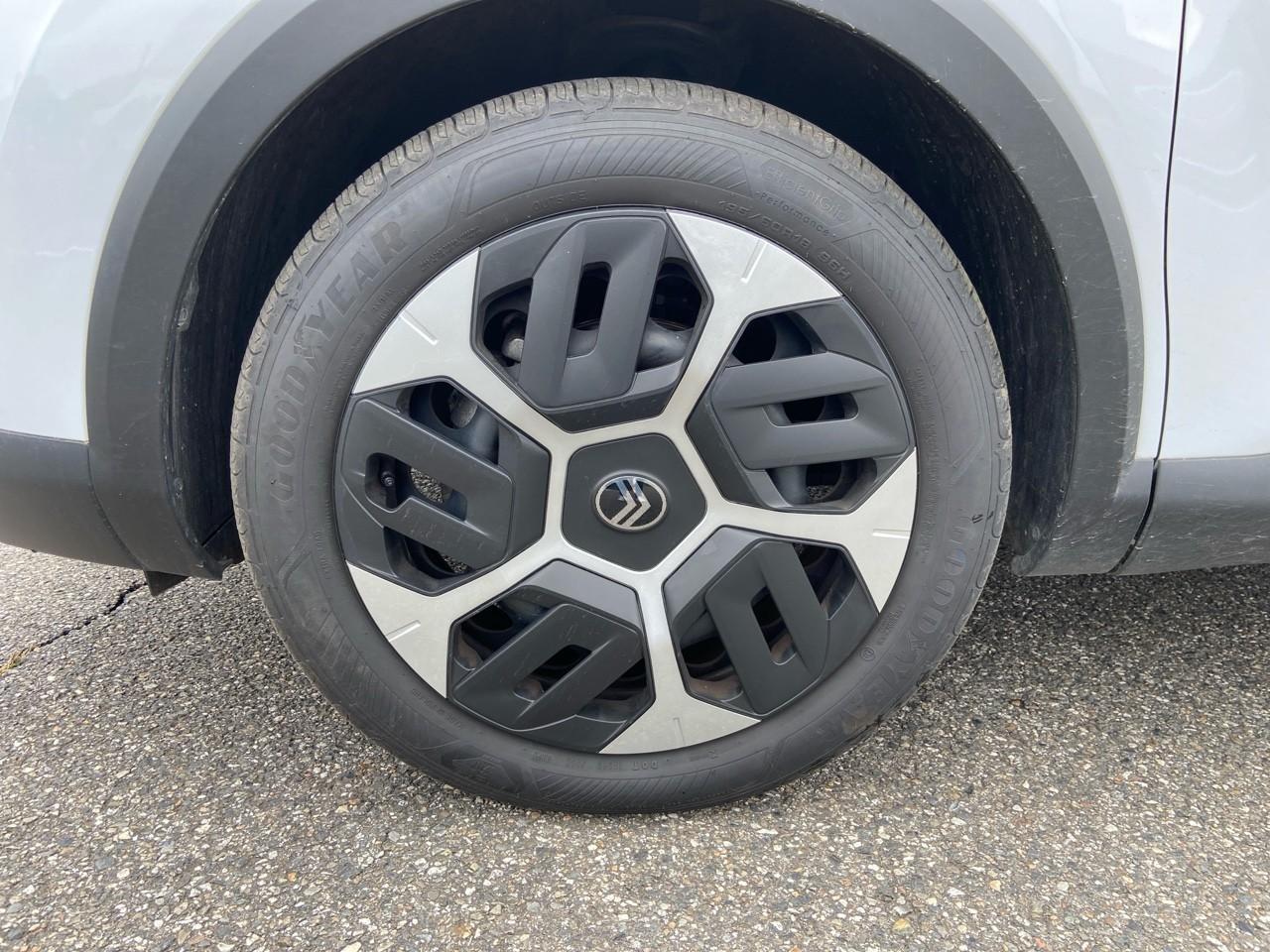 Citroën C4 hybride 136 e-dcs6 plus — photo 11