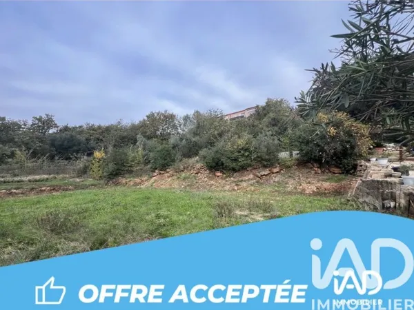 Terrain 1400 m²