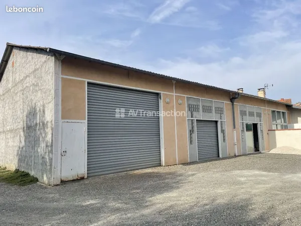 Immeuble à réaménager , beau potentiel