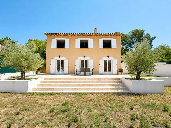 Maison Bouc Bel Air 6 pièce(s) 130.88 m2, grand garage avec buanderie, grand séjour, 5 chambres, cui