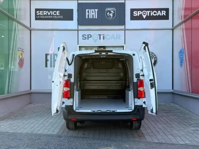 Fiat Scudo fg xl 2.2 diesel 150ch pack premium connect automatique — photo 8