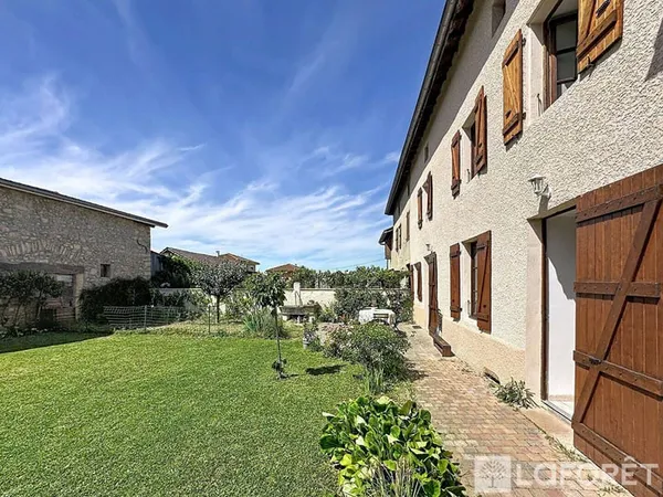 Maison 8 pièces 144 m²