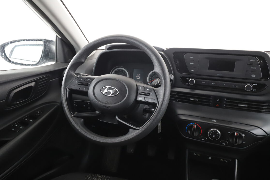 Hyundai i20 1.2 Initia — photo 12