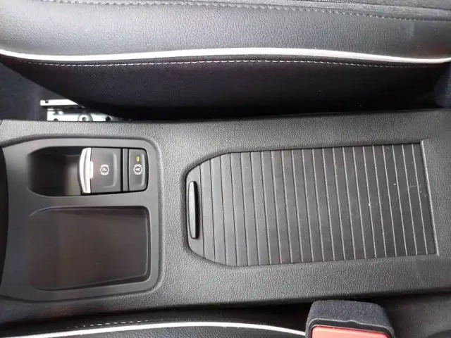 Renault Clio tce 140 — photo 25