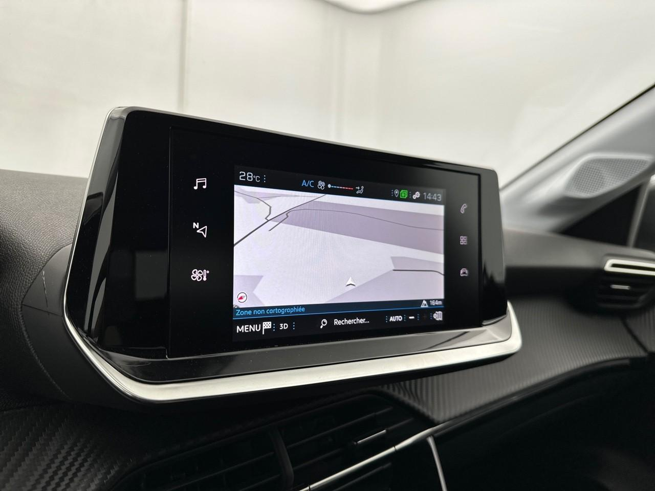 Peugeot 208 puretech 100 s&s eat8 style — photo 22