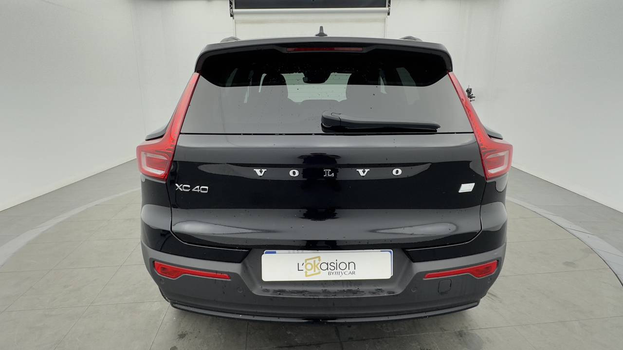 Volvo XC40 T5 Recharge 180+82 ch DCT7 — photo 4
