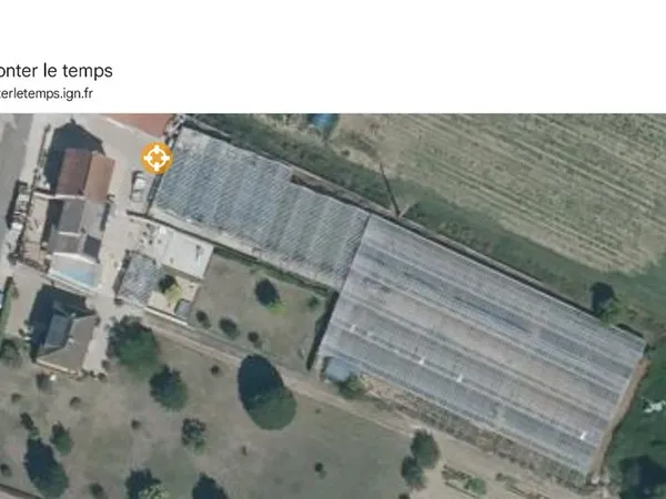 Vente parcelle avec serre