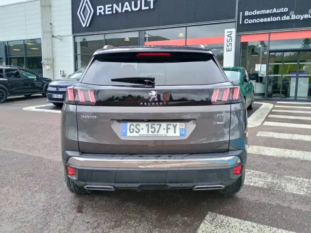 Peugeot 3008 puretech 180ch s&amp;s eat8 — photo 1