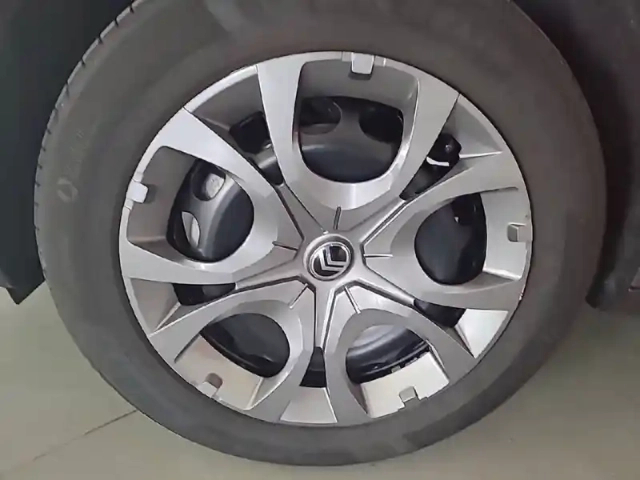 Citroën C3 turbo 100 ch manuelle — photo 13