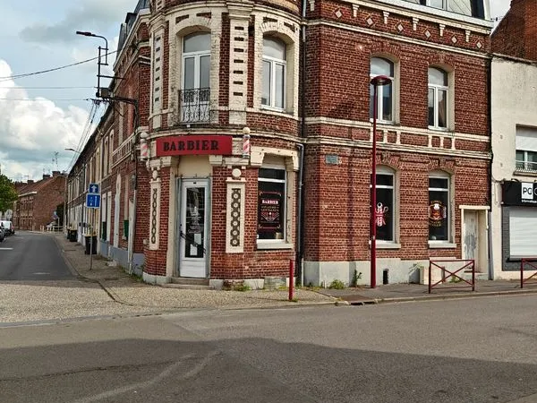 Local commercial Orchies gare