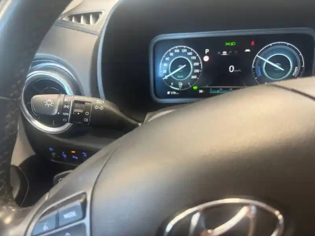 Hyundai Kona electrique 64 kwh - 204 ch — photo 33