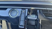 Peugeot 3008 1.2 Hybrid 136ch Allure e-DCS6 — photo 18